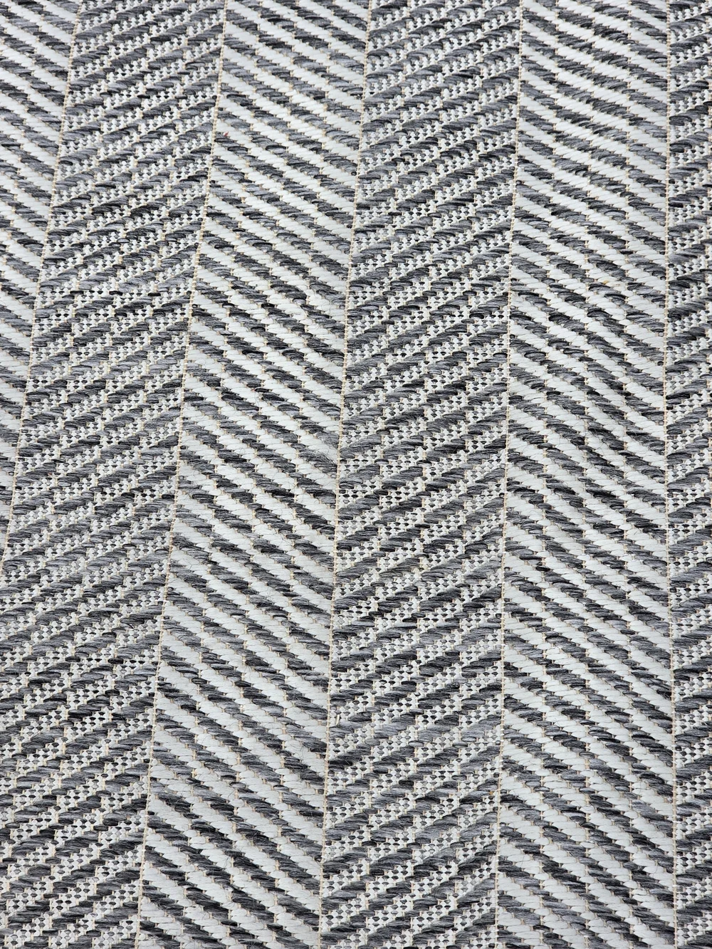 Gray Round Chevron Indoor/Outdoor Rug - Neutral Home Accent